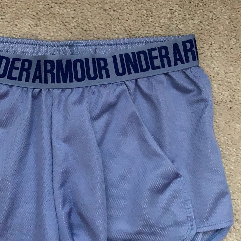 Under Armor Training Shorts - Picture 4 of 4